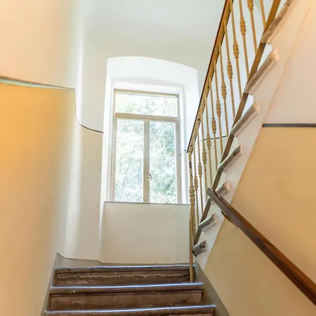 Апартаменты Guesthost - Modern Flat X4 Near The Center Триест